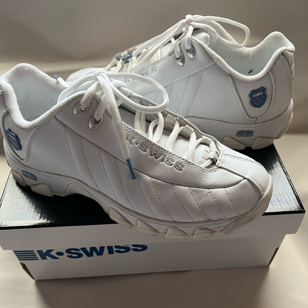 K-Swiss Womens Low Tennis Shoes Size 8.5 White